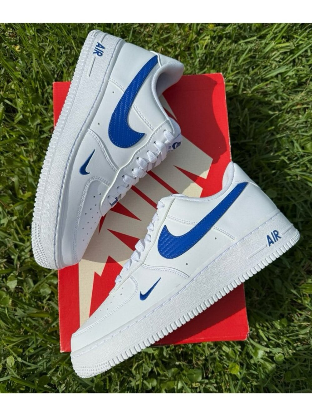 * SIZE 9 MEN'S NIKE AIR FORCE ONE AF1 IV5732-100 SNEAKERS BLUE WHITE LOW